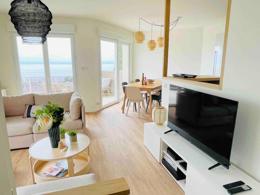 Magnifique Appart Renove Evian Duplex Vue Lac 8 Pers Zewnętrze zdjęcie