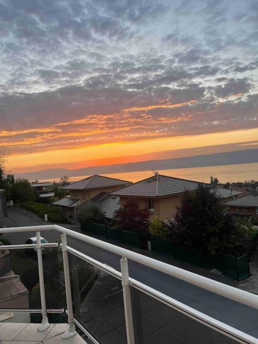 Magnifique Appart Renove Evian Duplex Vue Lac 8 Pers Zewnętrze zdjęcie