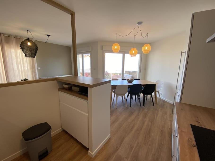 Magnifique Appart Renove Evian Duplex Vue Lac 8 Pers Zewnętrze zdjęcie